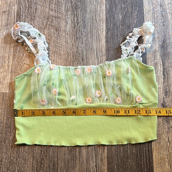 SHEIN MOD Floral Embroidery Ruched Crop Top Size Medium Green Lace Overlay - Picture 7 of 11